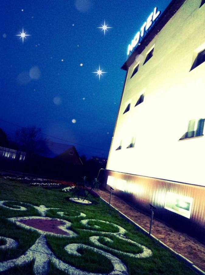 Hotel Altyn Orda Petropavlovsk Exteriér fotografie